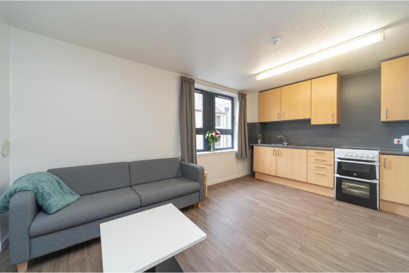 Joivy Affordable 3,4,5 And 12 Bed Private Flats Next To Royal Mile (Adults Only) Edimburgo Exterior foto