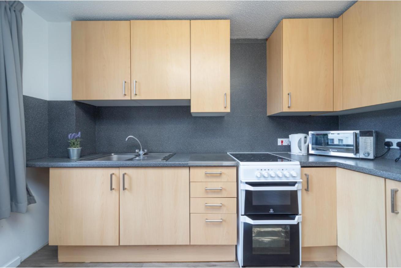 Joivy Affordable 3,4,5 And 12 Bed Private Flats Next To Royal Mile (Adults Only) Edimburgo Exterior foto